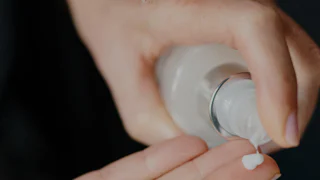 Liệu trình điều tiết dầu& sạch sâu mụn viêm